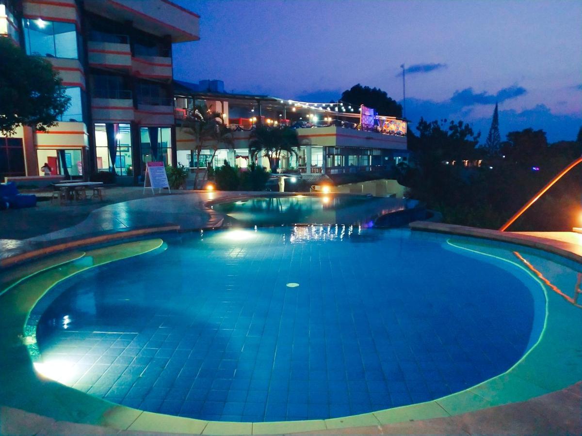 Bukit Kenari Hotel & Restaurant Parepare 외부 사진